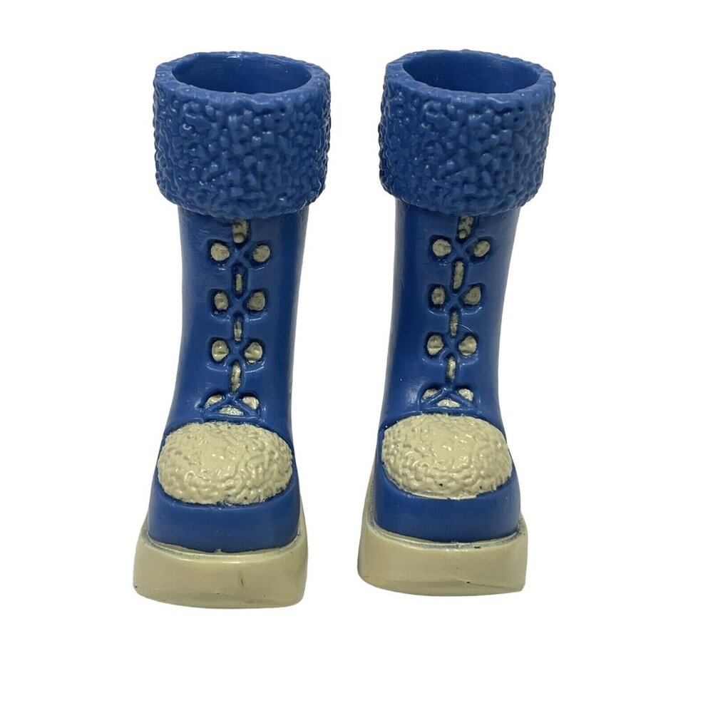 Wintertime Wonderland Yasmin MGA Bratz Doll Shoes Blue Tall Boots